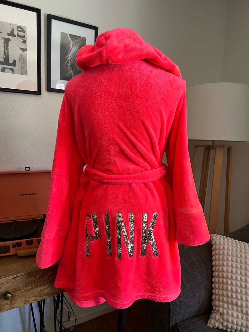 VICTORIAS SECRET PINK GOLD SEQUIN PLUSH SHORT HOODED ROBE  M/L NEON CORAL